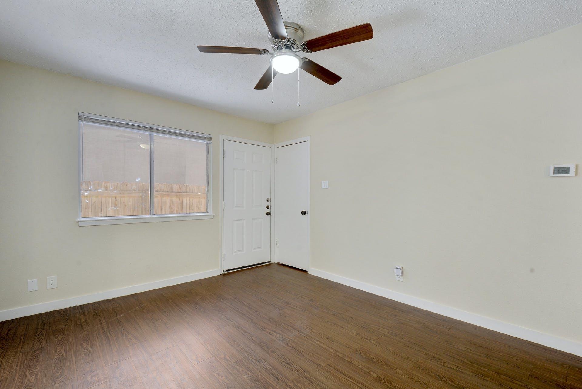 4802 W Wind Trl #103 Property Photo 7