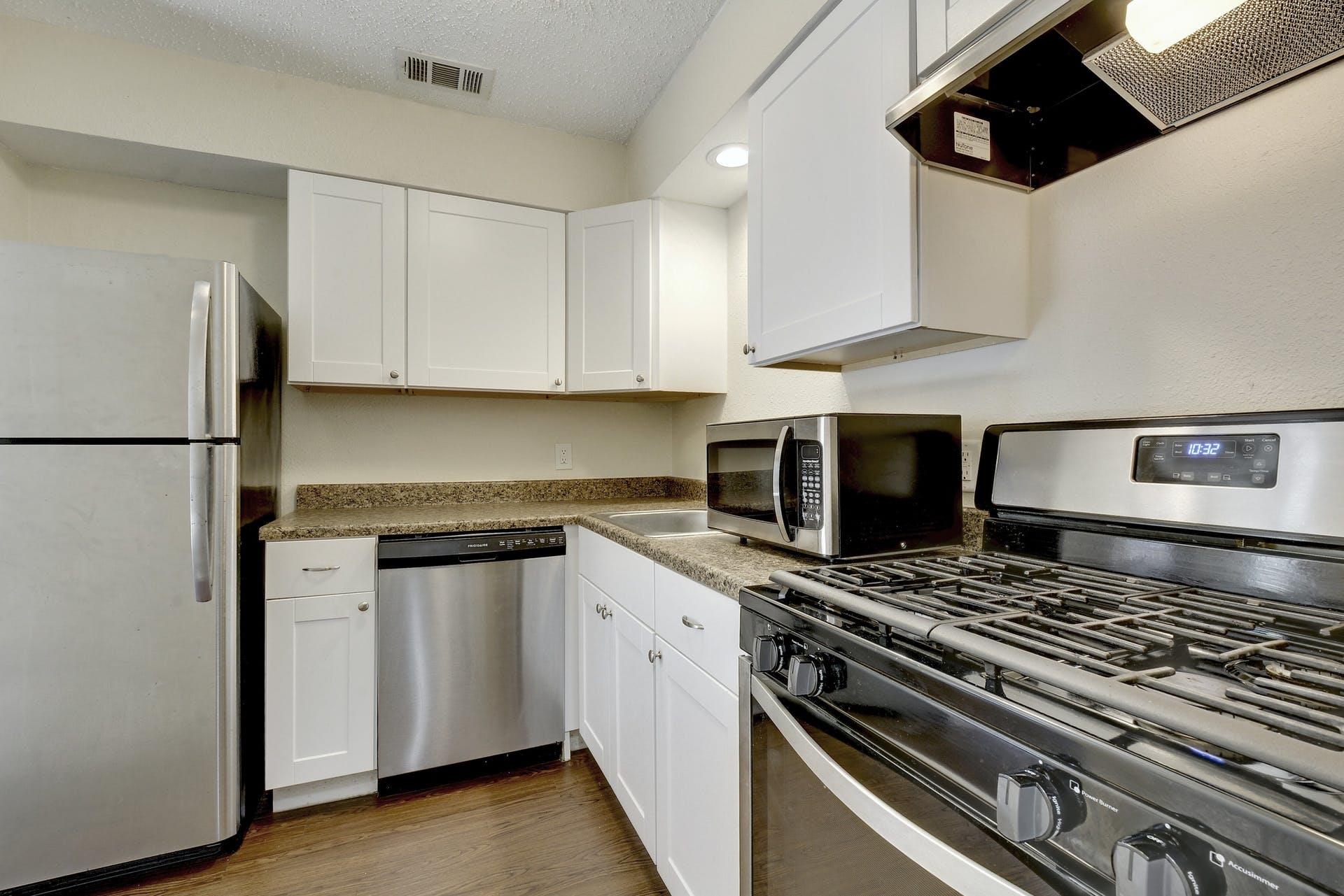 4802 W Wind Trl #103 Property Photo 11