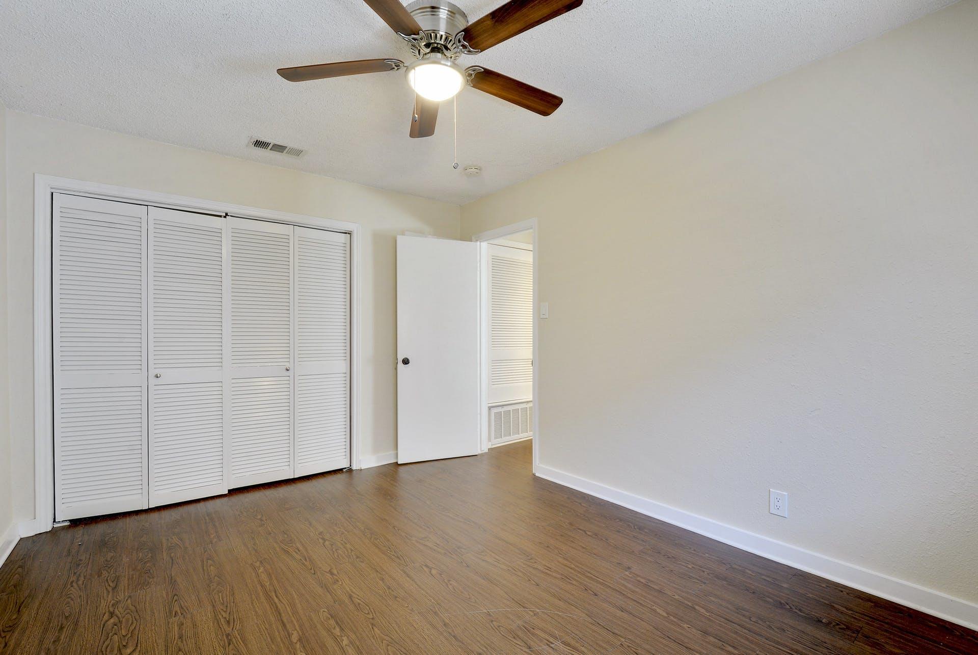4802 W Wind Trl #103 Property Photo 16