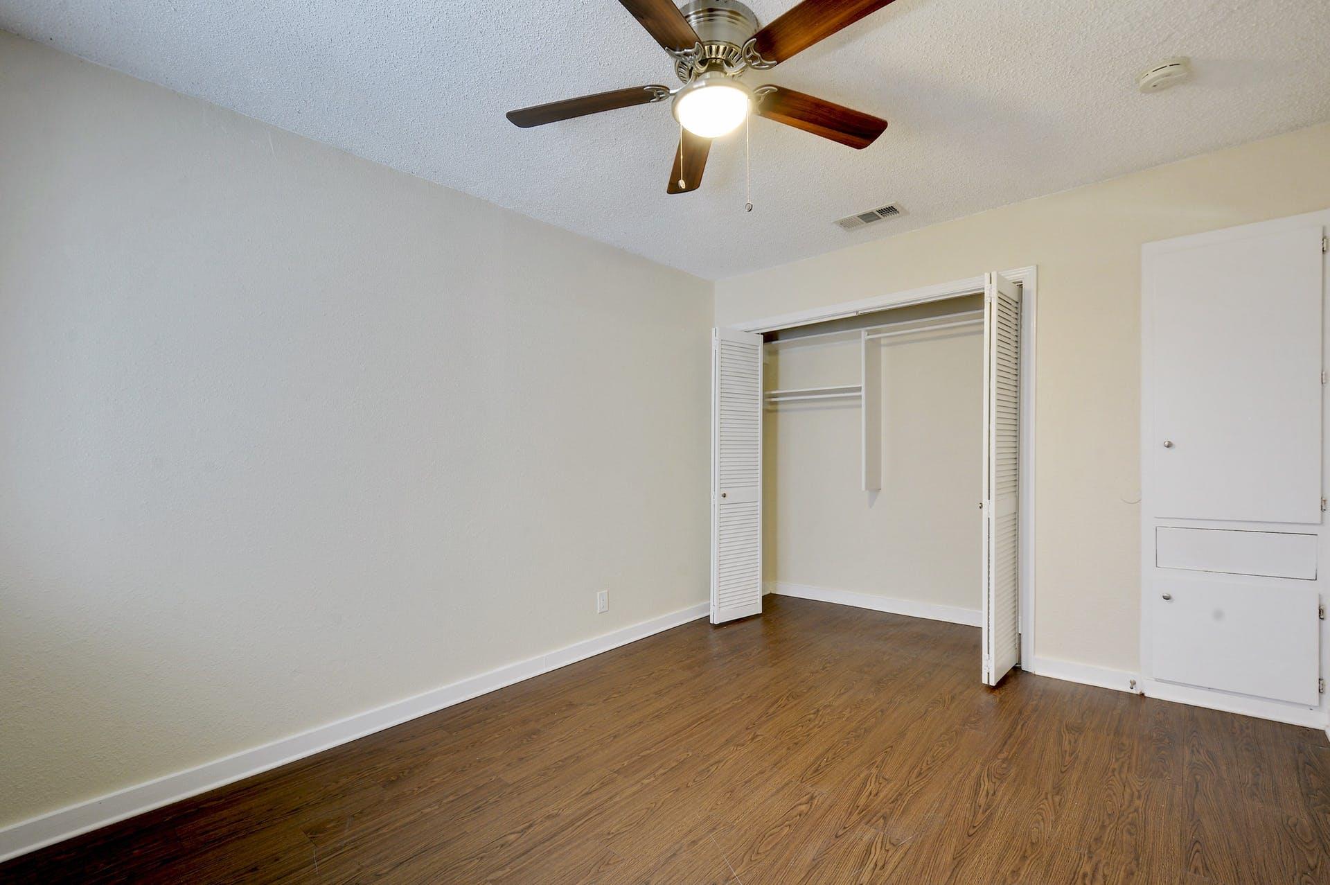 4802 W Wind Trl #103 Property Photo 17