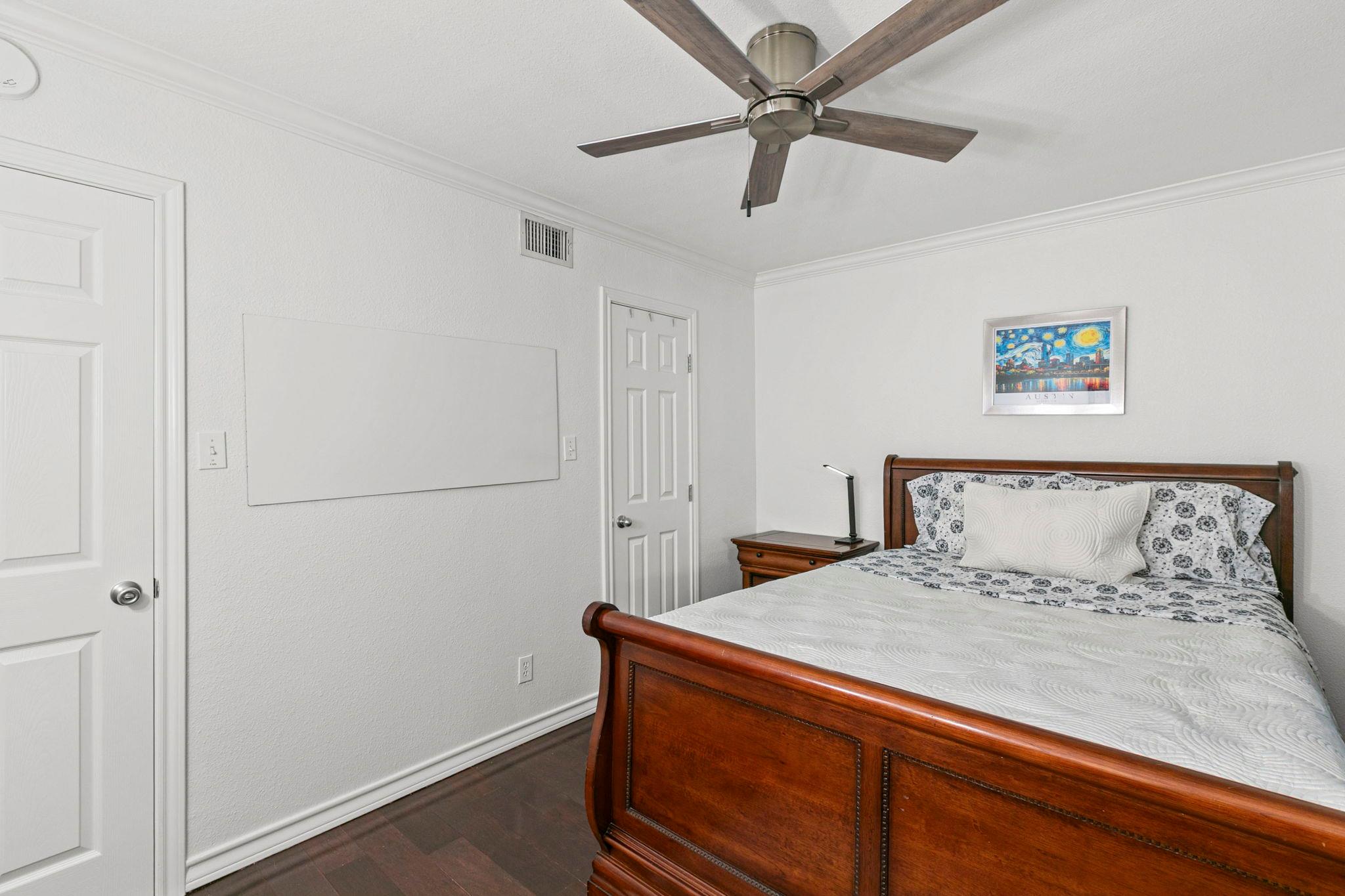 407 E 45th St #116 Property Photo 8