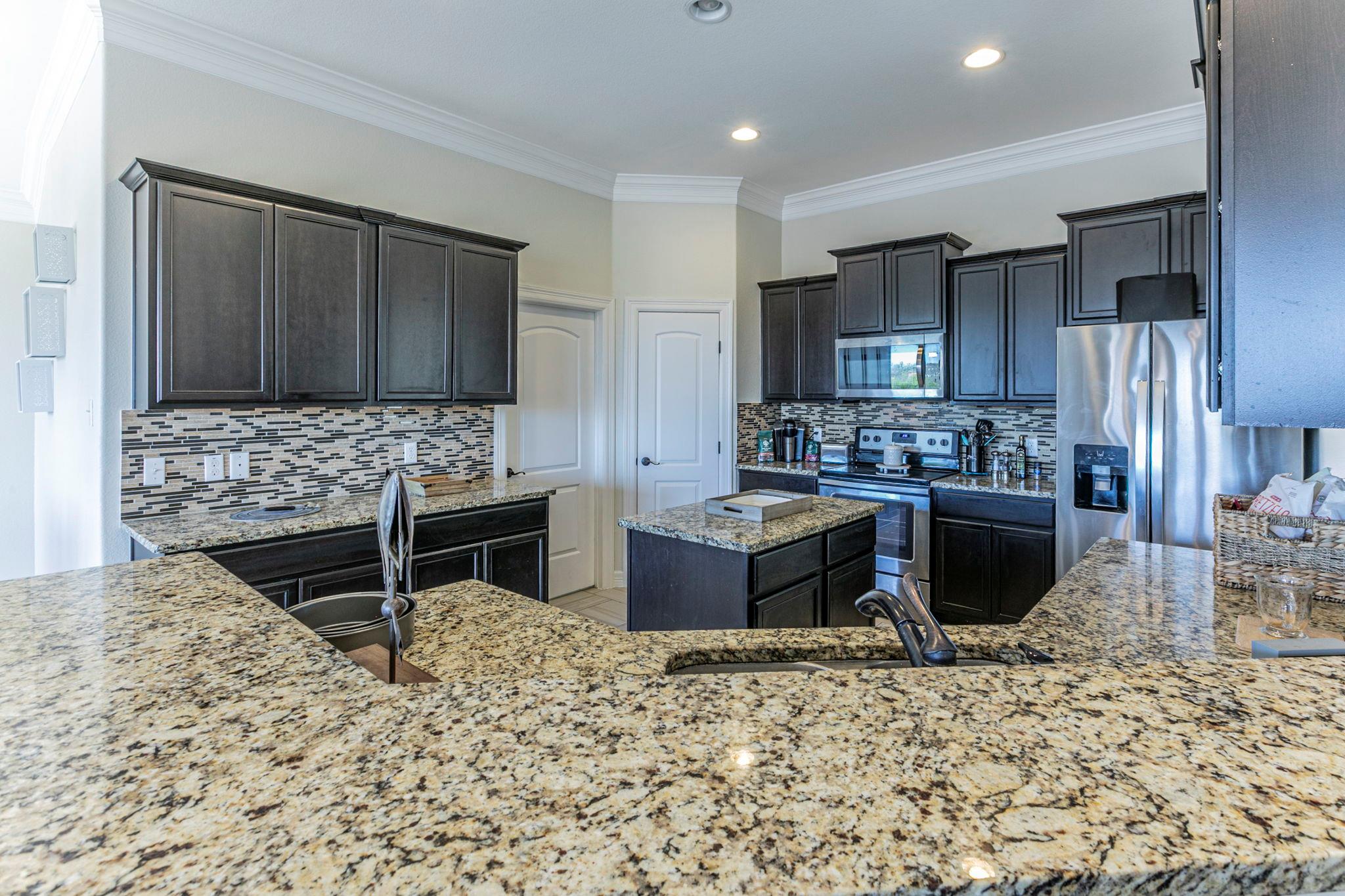 300 Magan Ln Property Photo 8