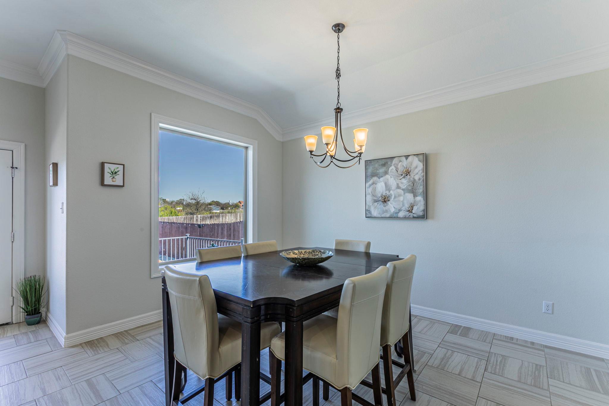 300 Magan Ln Property Photo 9