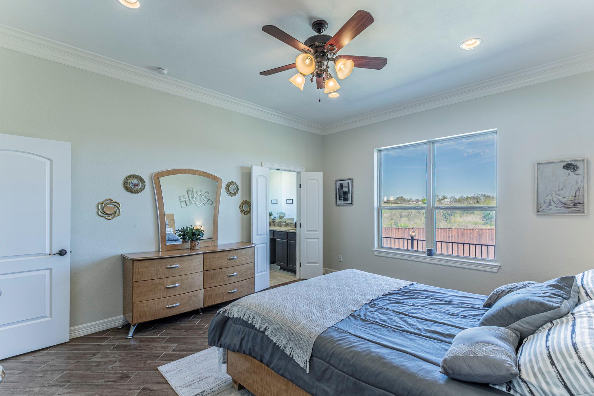 300 Magan Ln Property Photo 14