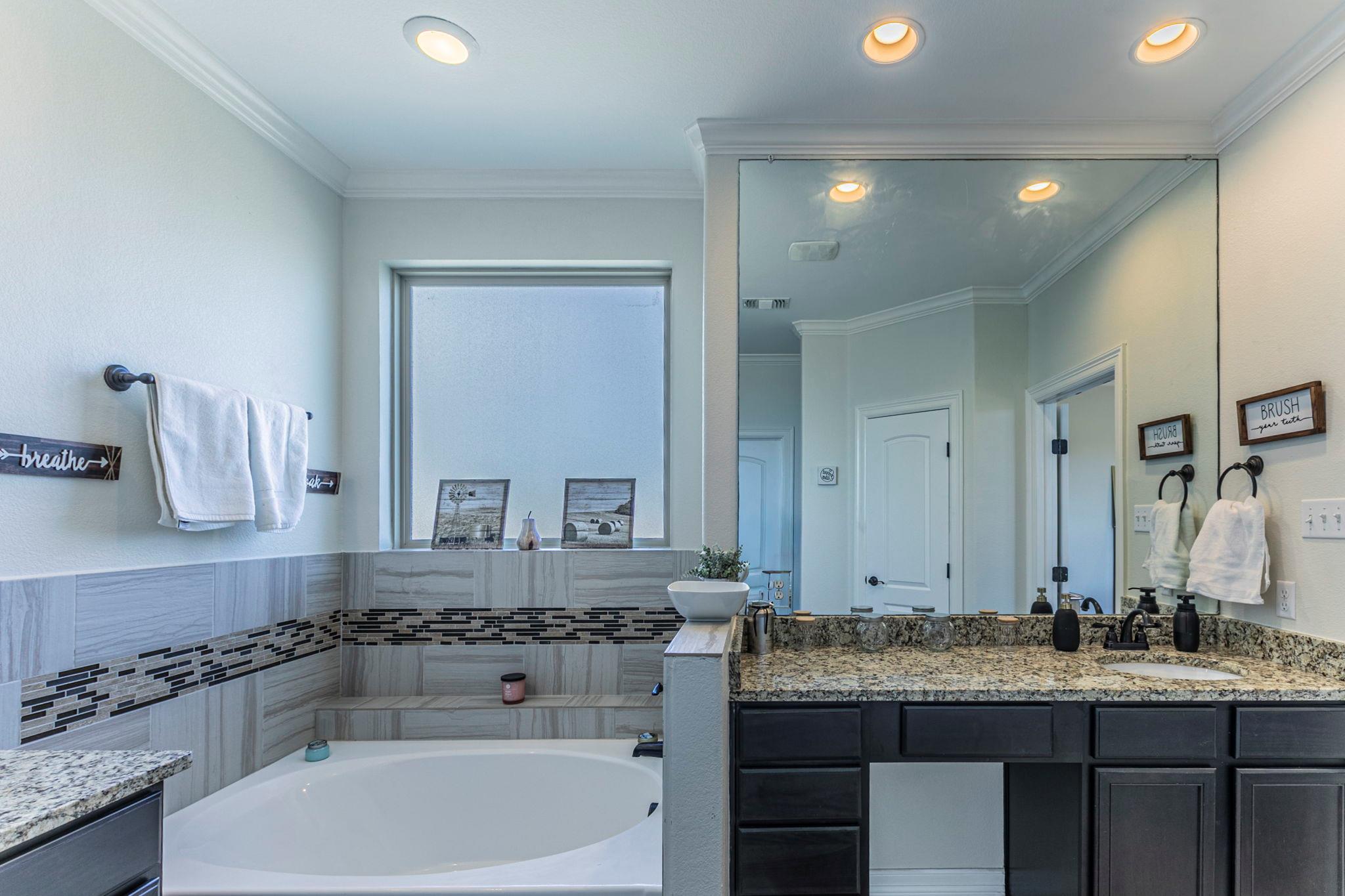 300 Magan Ln Property Photo 17