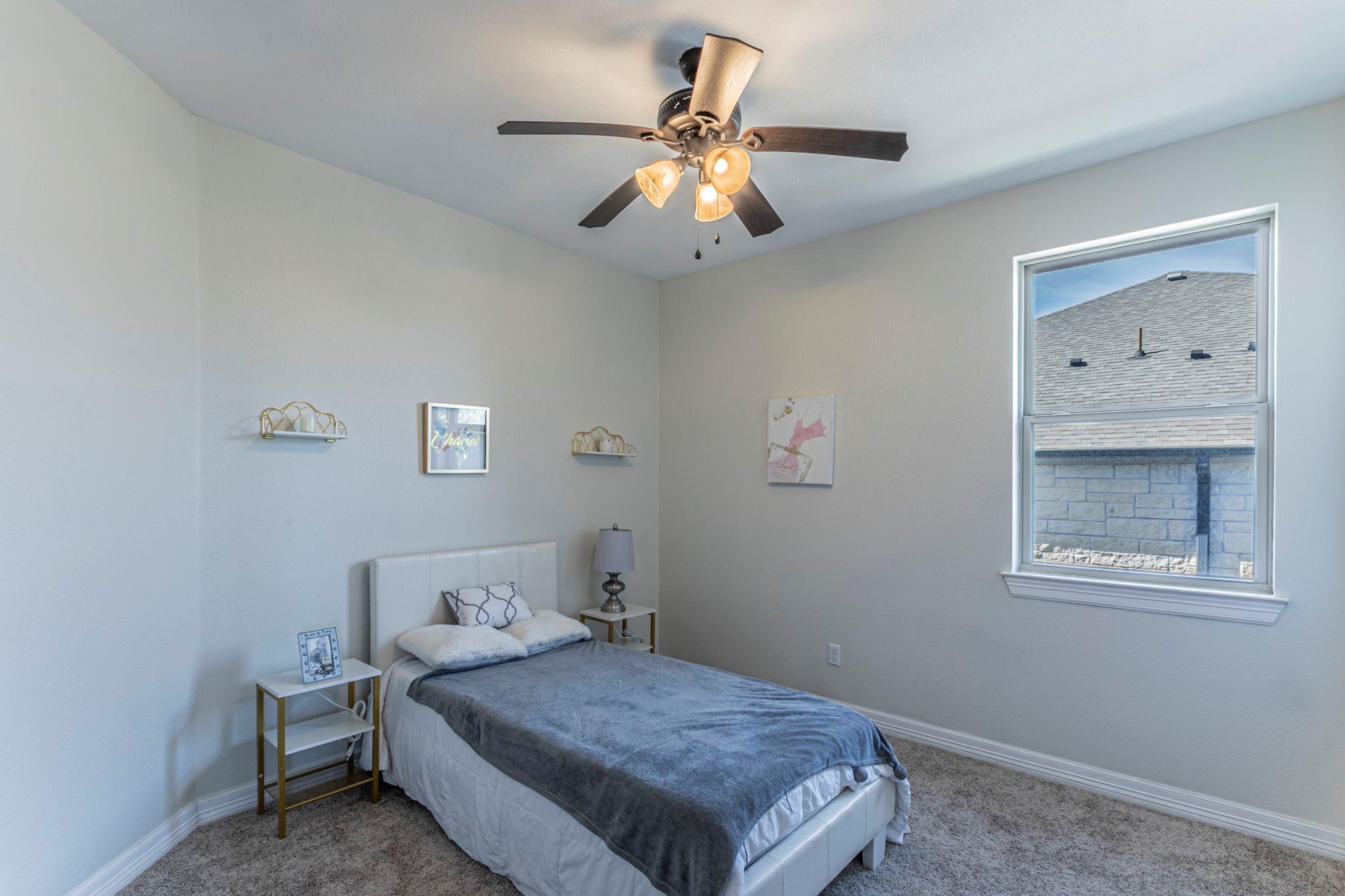 300 Magan Ln Property Photo 18