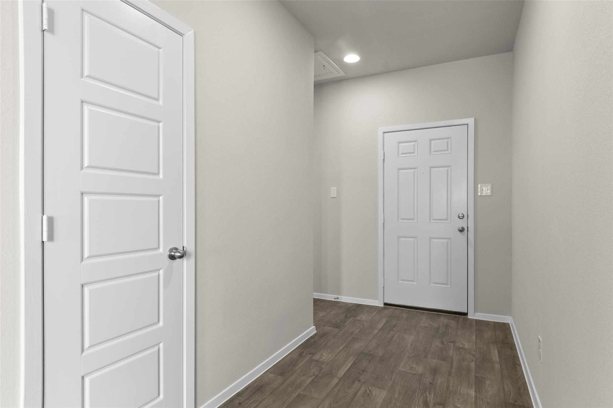 3073 Winding Creek Rd Property Photo 2