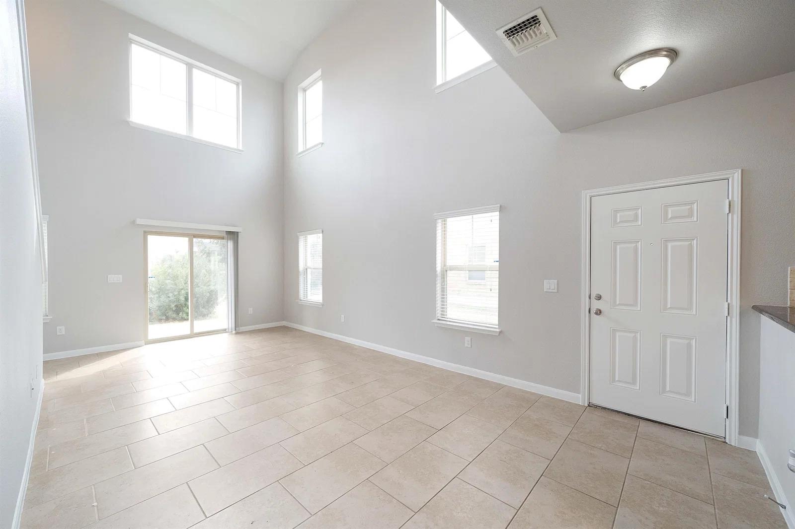 1620 Bryant Dr #2104 Property Photo 25