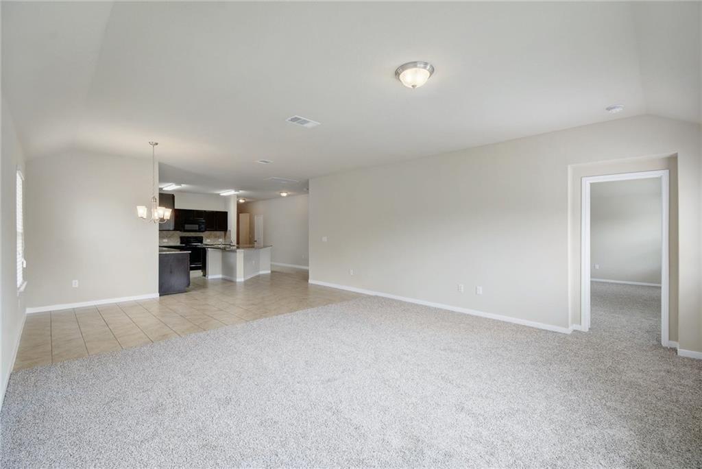 5817 Roderick Dr Property Photo 4