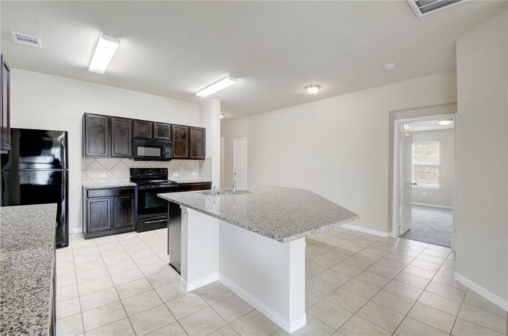 5817 Roderick Dr Property Photo 10