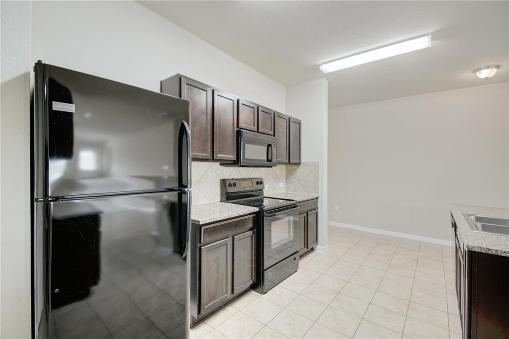 5817 Roderick Dr Property Photo 12