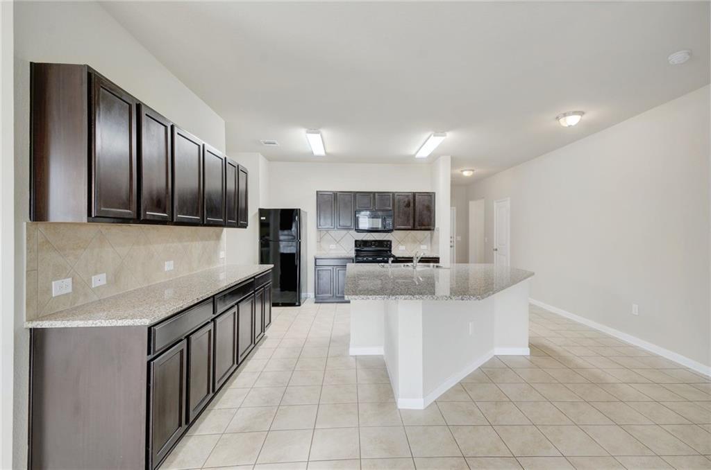 5817 Roderick Dr Property Photo 13