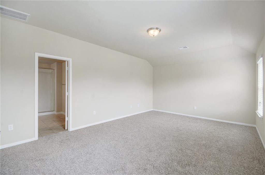 5817 Roderick Dr Property Photo 15