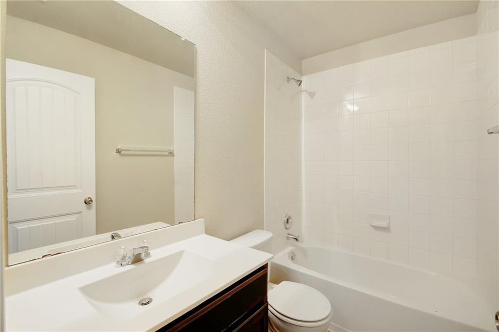 5817 Roderick Dr Property Photo 24