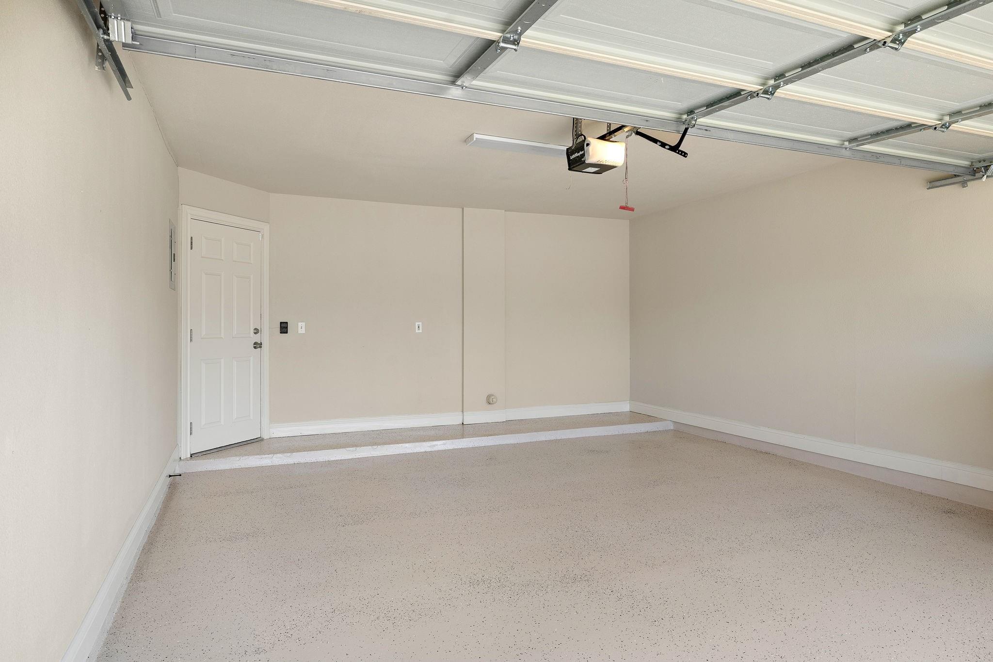 110 Dogwood Dr Property Photo 24