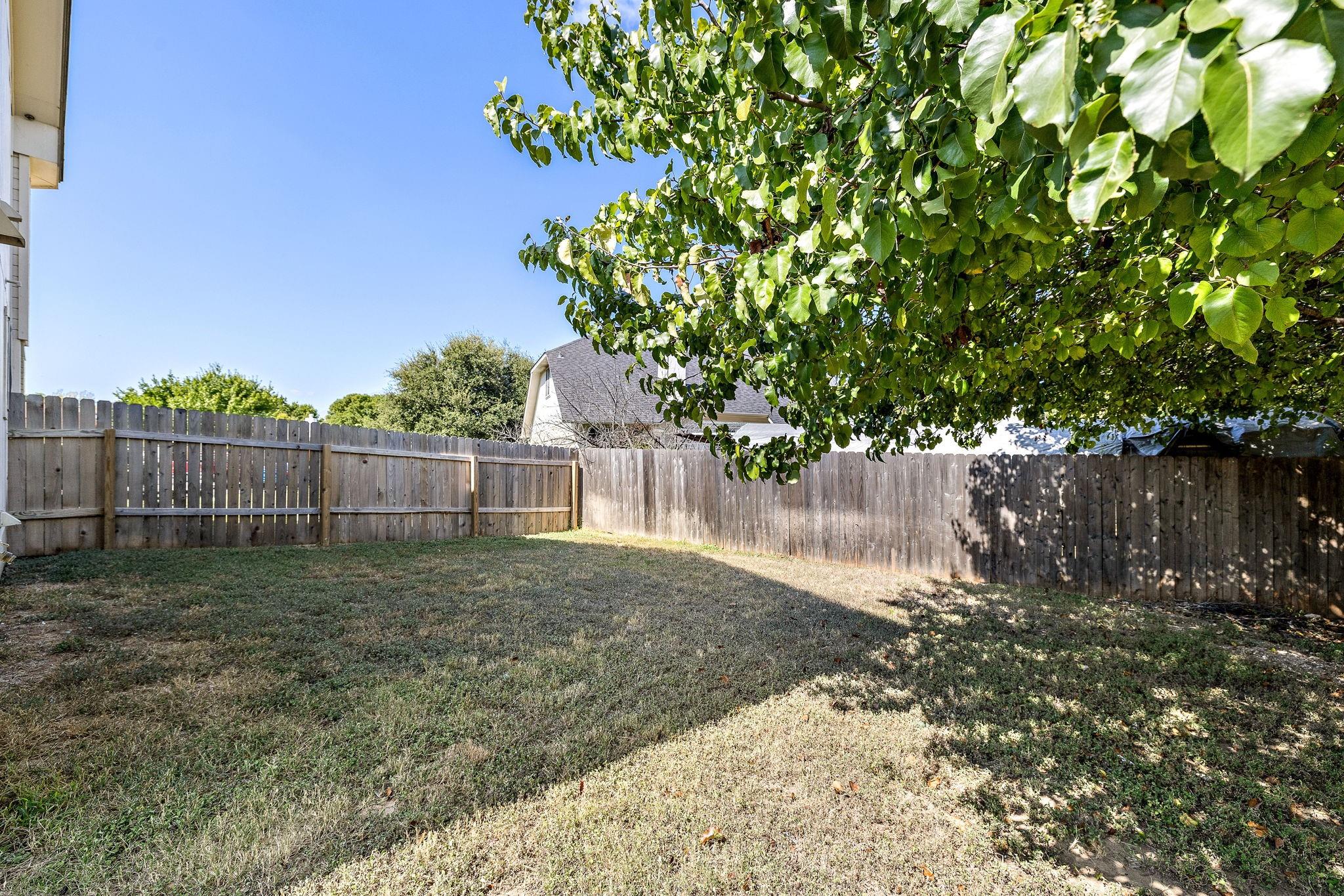 110 Dogwood Dr Property Photo 27