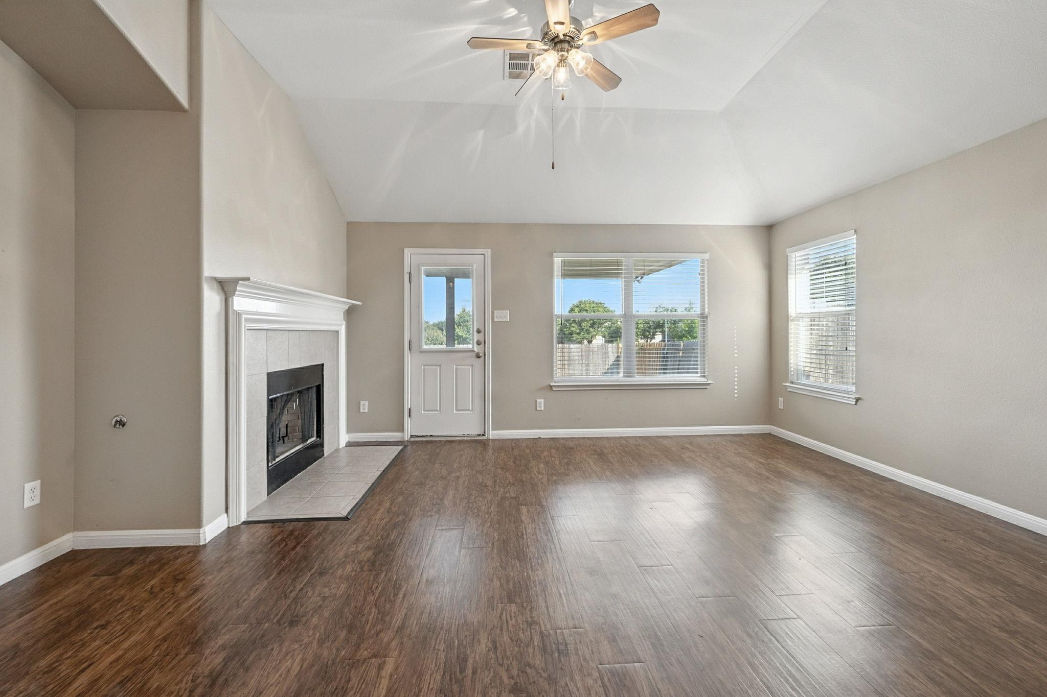 18505 Sandy Bottom Dr Property Photo 15