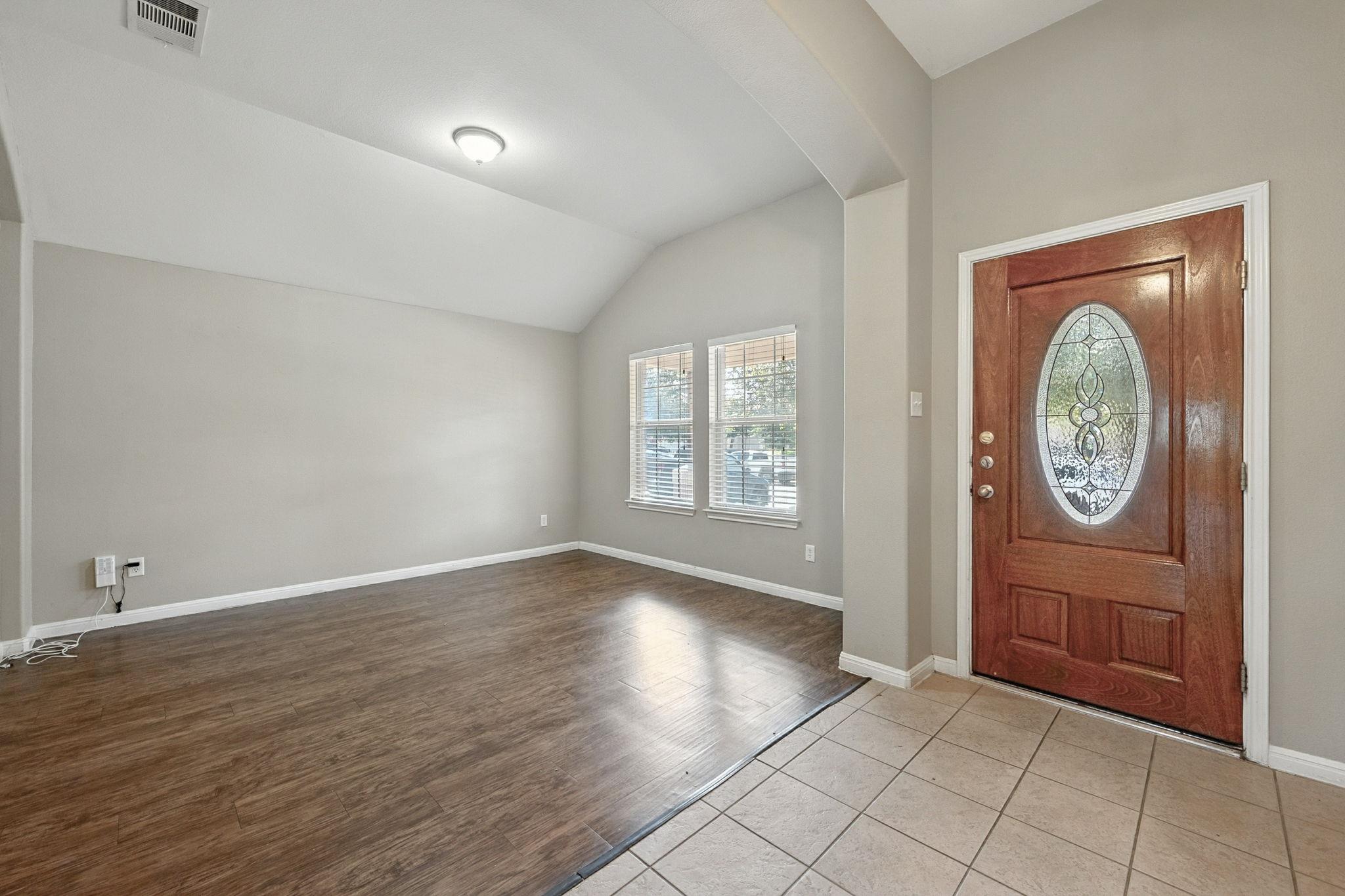 18505 Sandy Bottom Dr Property Photo 18