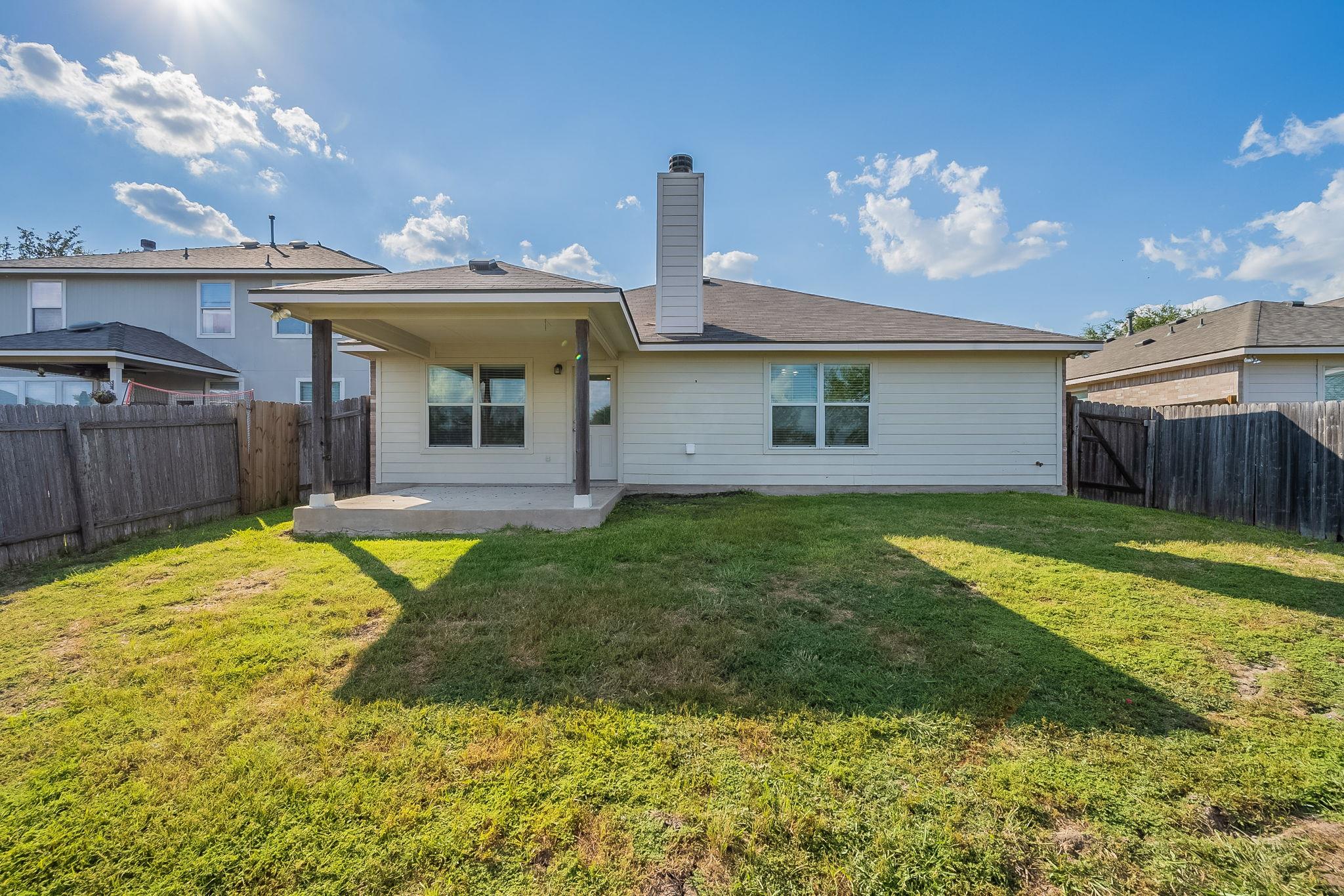 18505 Sandy Bottom Dr Property Photo 30