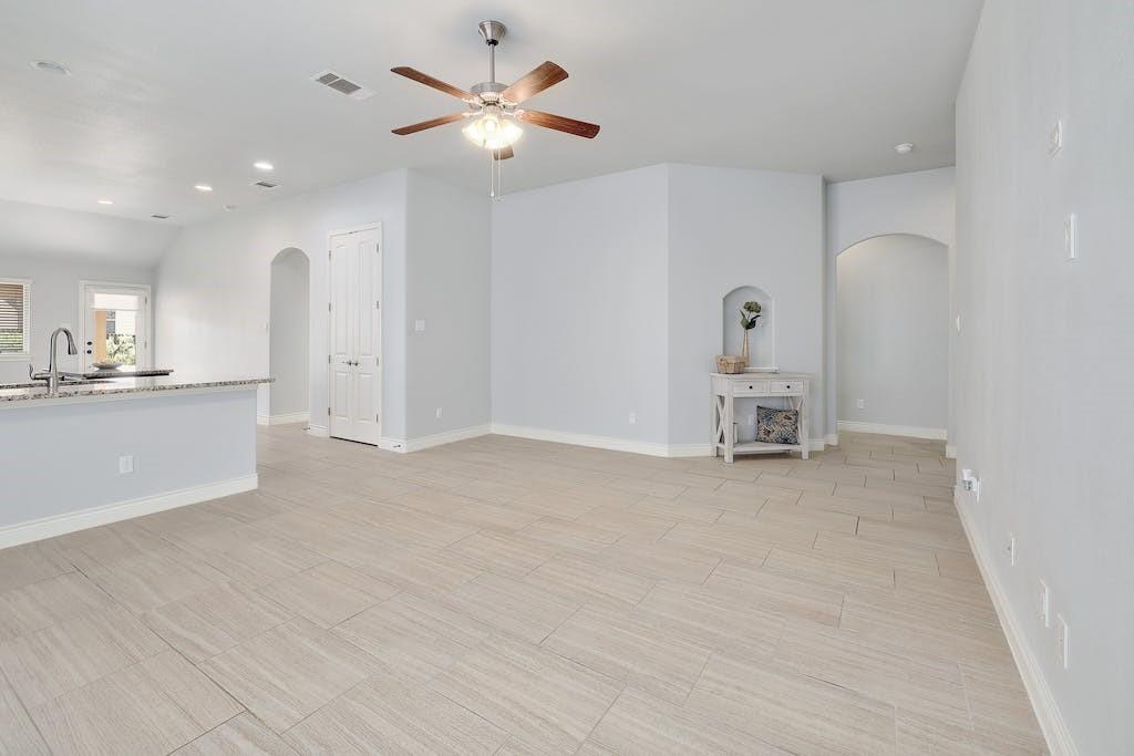 108 Mount Ellen St Property Photo 3