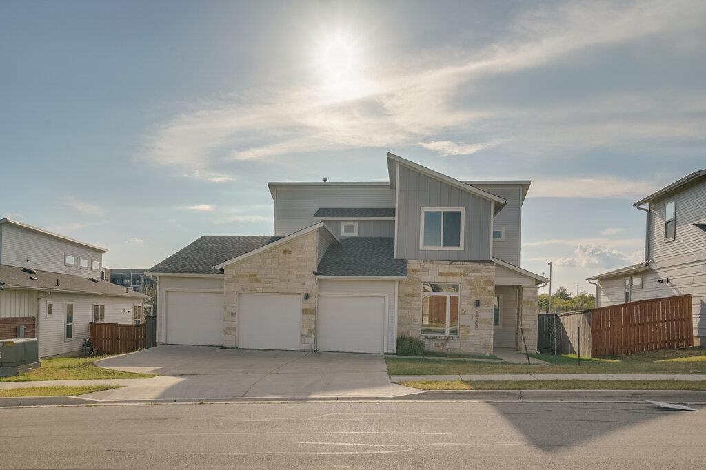 11308 Charger Way Property Photo 1