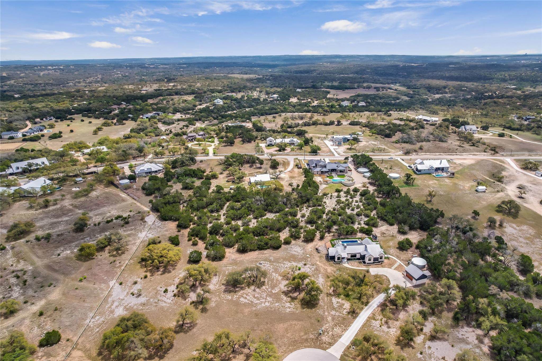 285 Calvary Cv Property Photo 8
