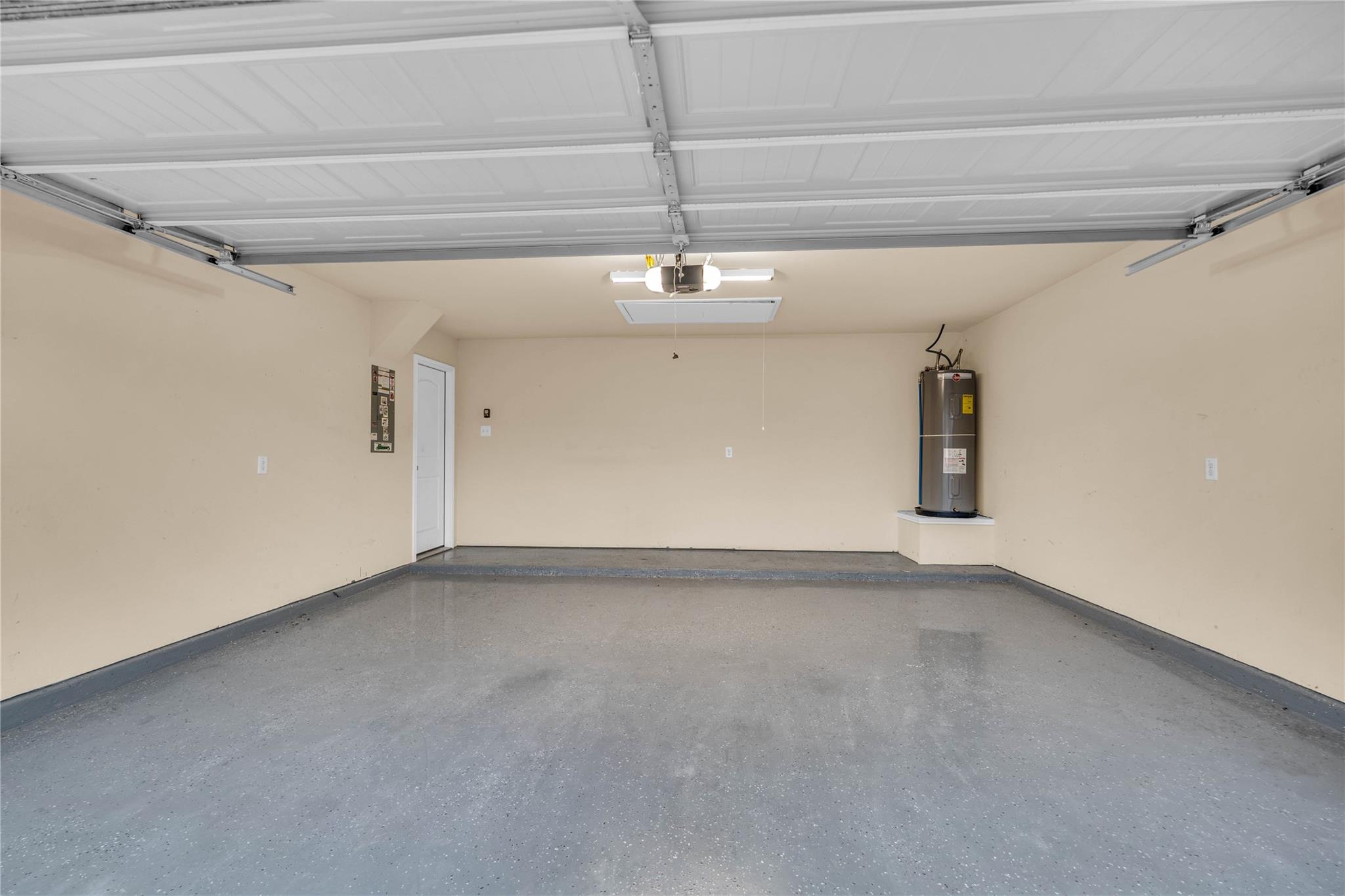 6407 Hercules Ave Property Photo 18