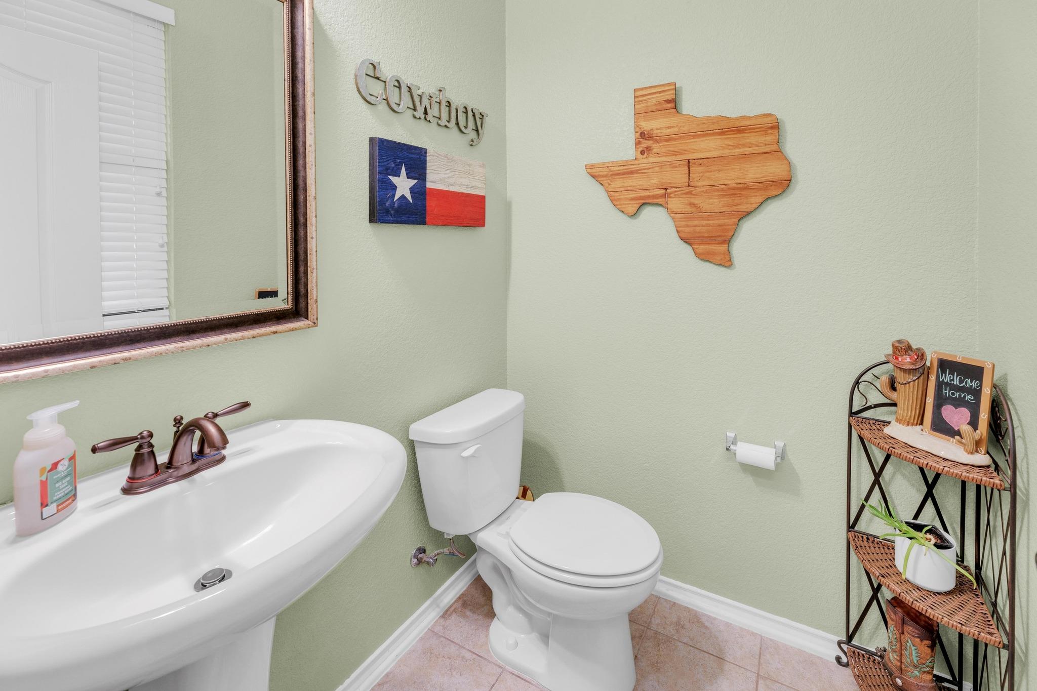 605 Lonesome Lilly Way Property Photo 25