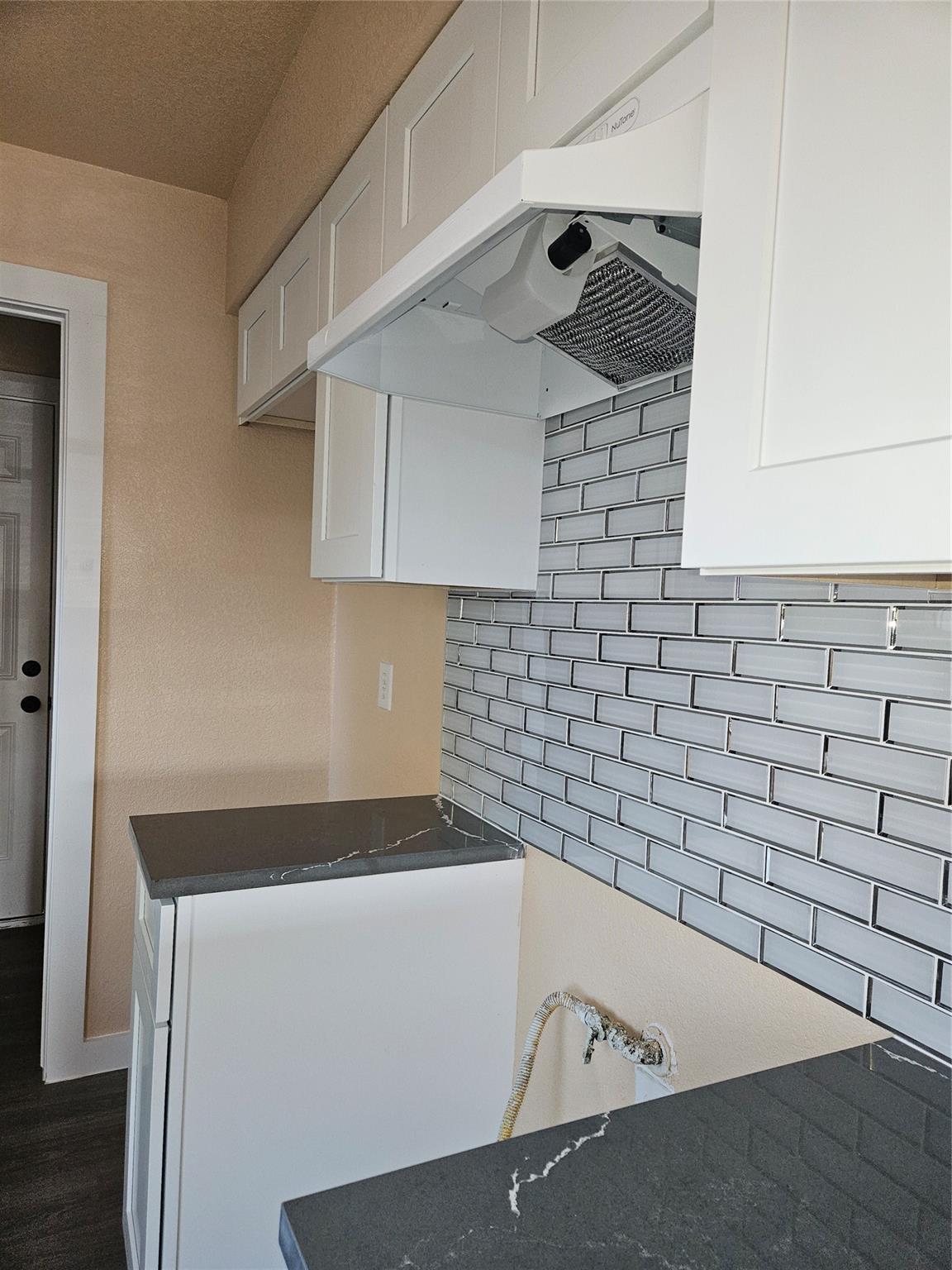 1404 Marlborough Cir A Property Photo 6