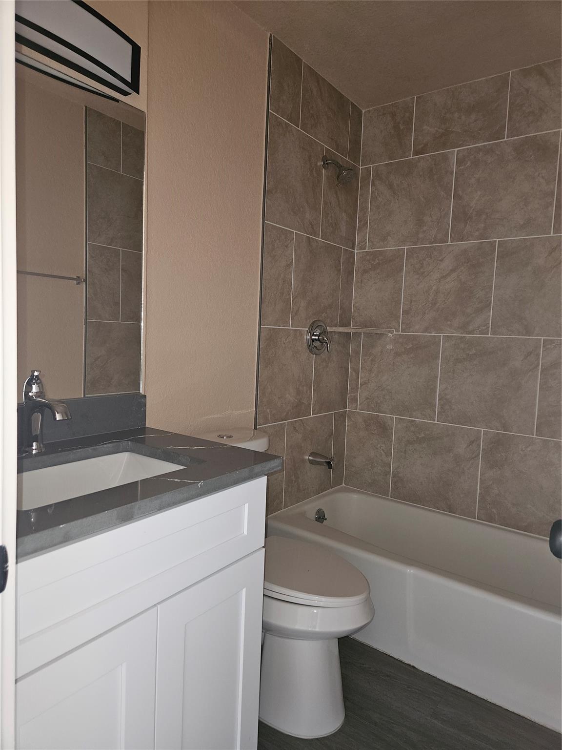 1404 Marlborough Cir A Property Photo 13