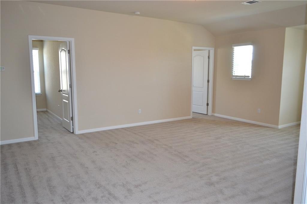 1810 Hidden Springs Path Property Photo 11
