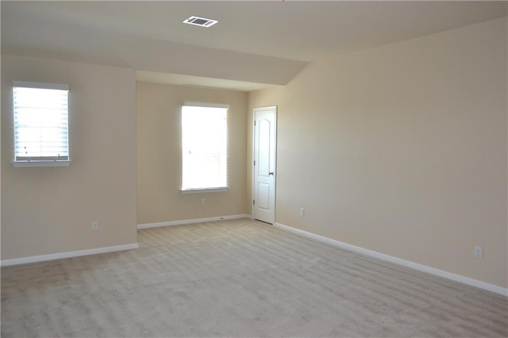1810 Hidden Springs Path Property Photo 12