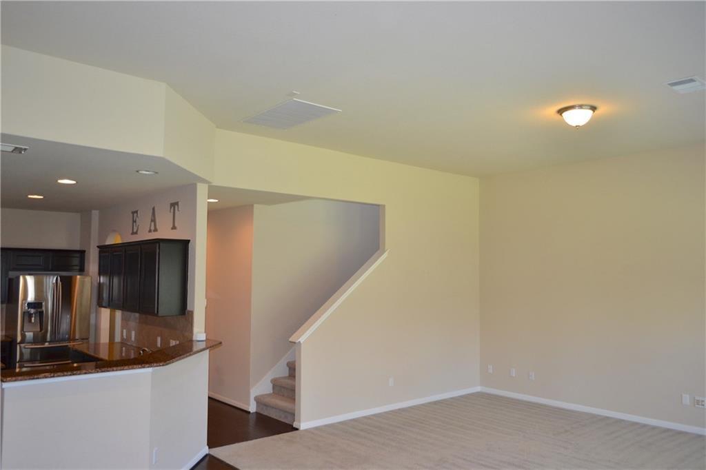 1810 Hidden Springs Path Property Photo 15