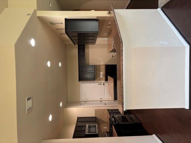 1810 Hidden Springs Path Property Photo 33