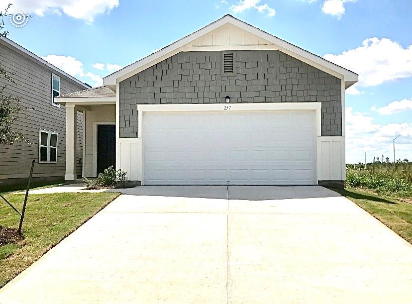 257 Thistle LN Property Photo 1