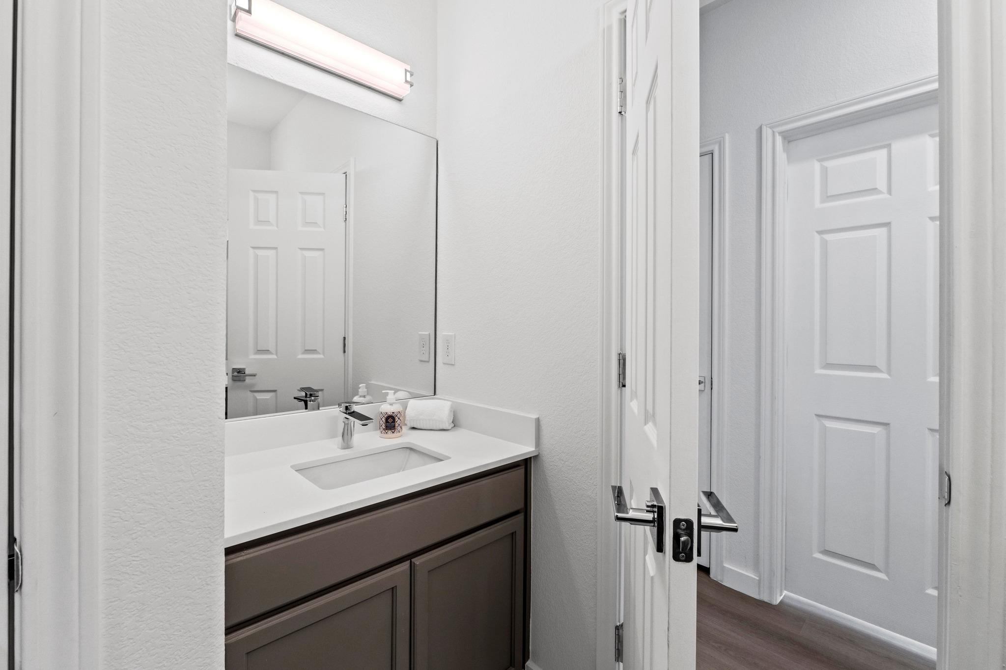 150 Huntclub Dr Property Photo 21