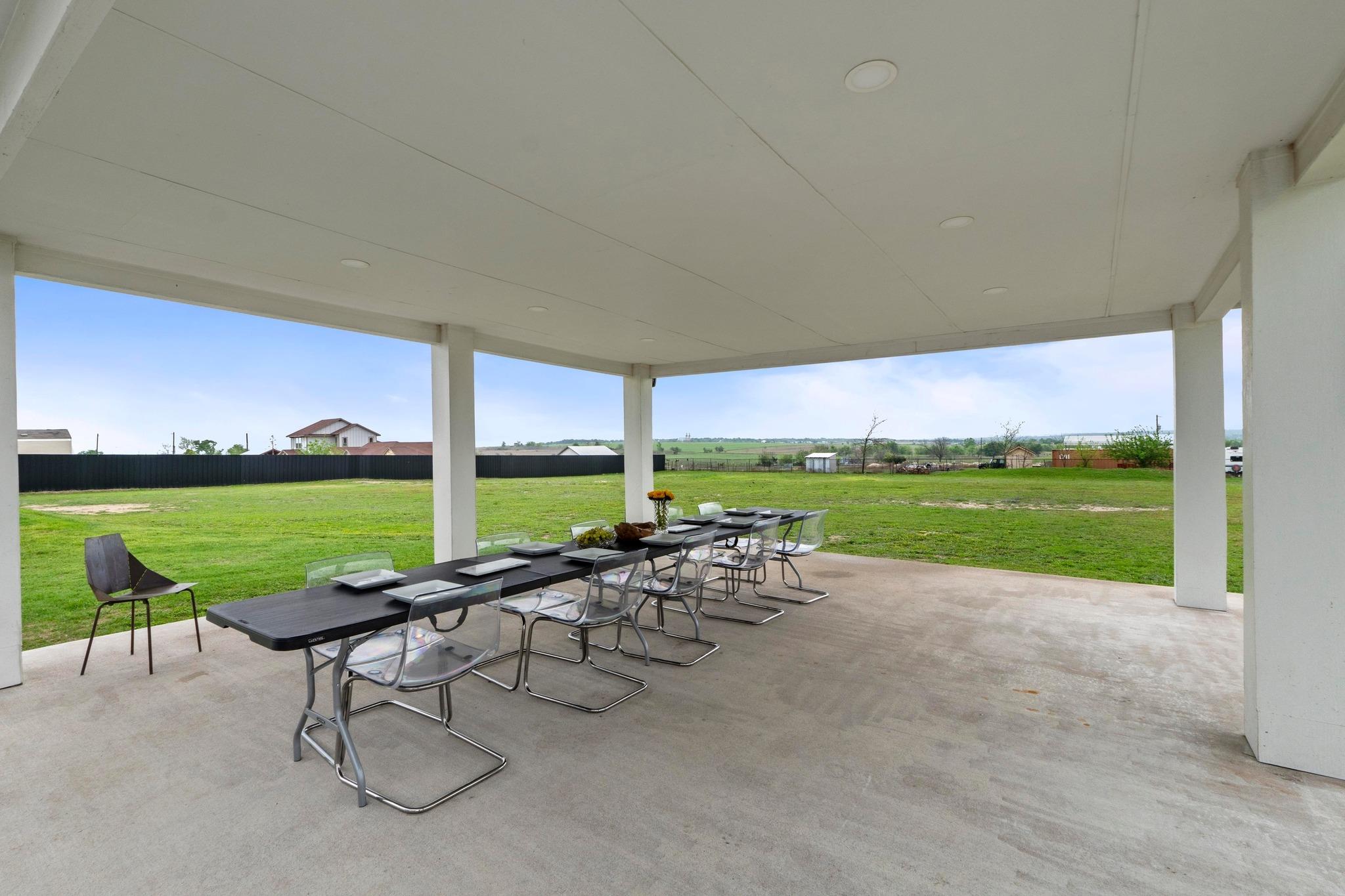 150 Huntclub Dr Property Photo 33