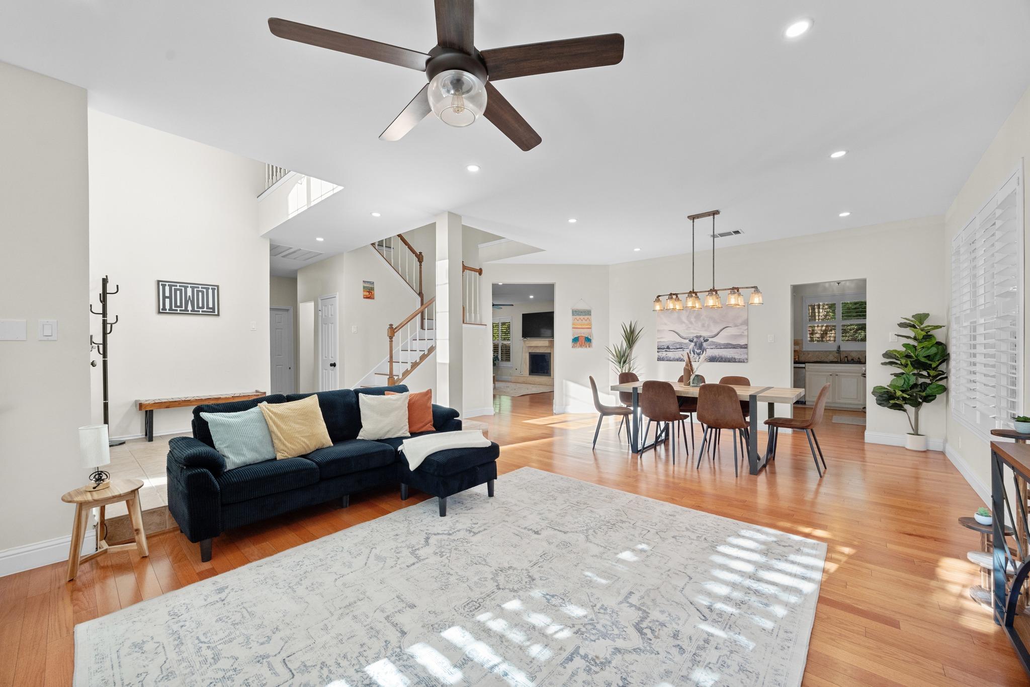 1215 Thistle Trl Property Photo 6