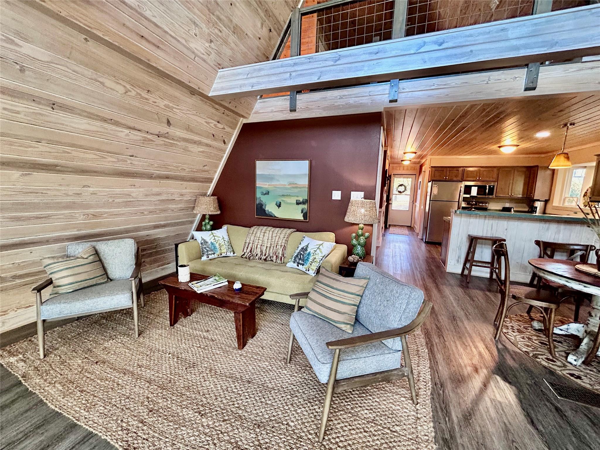 232 Clear Lake Drive Dr Property Photo 6