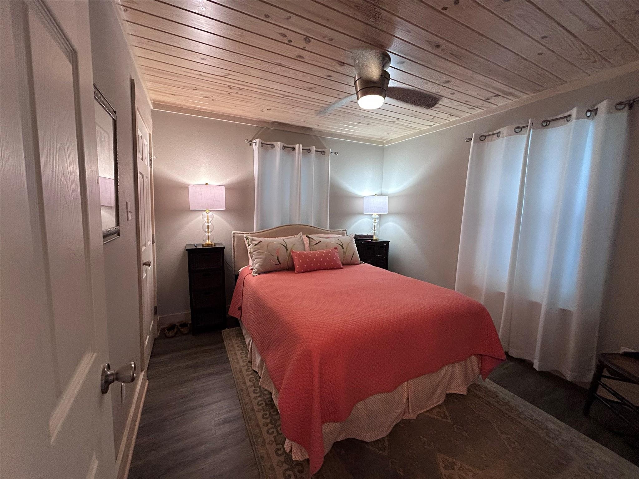 232 Clear Lake Drive Dr Property Photo 10