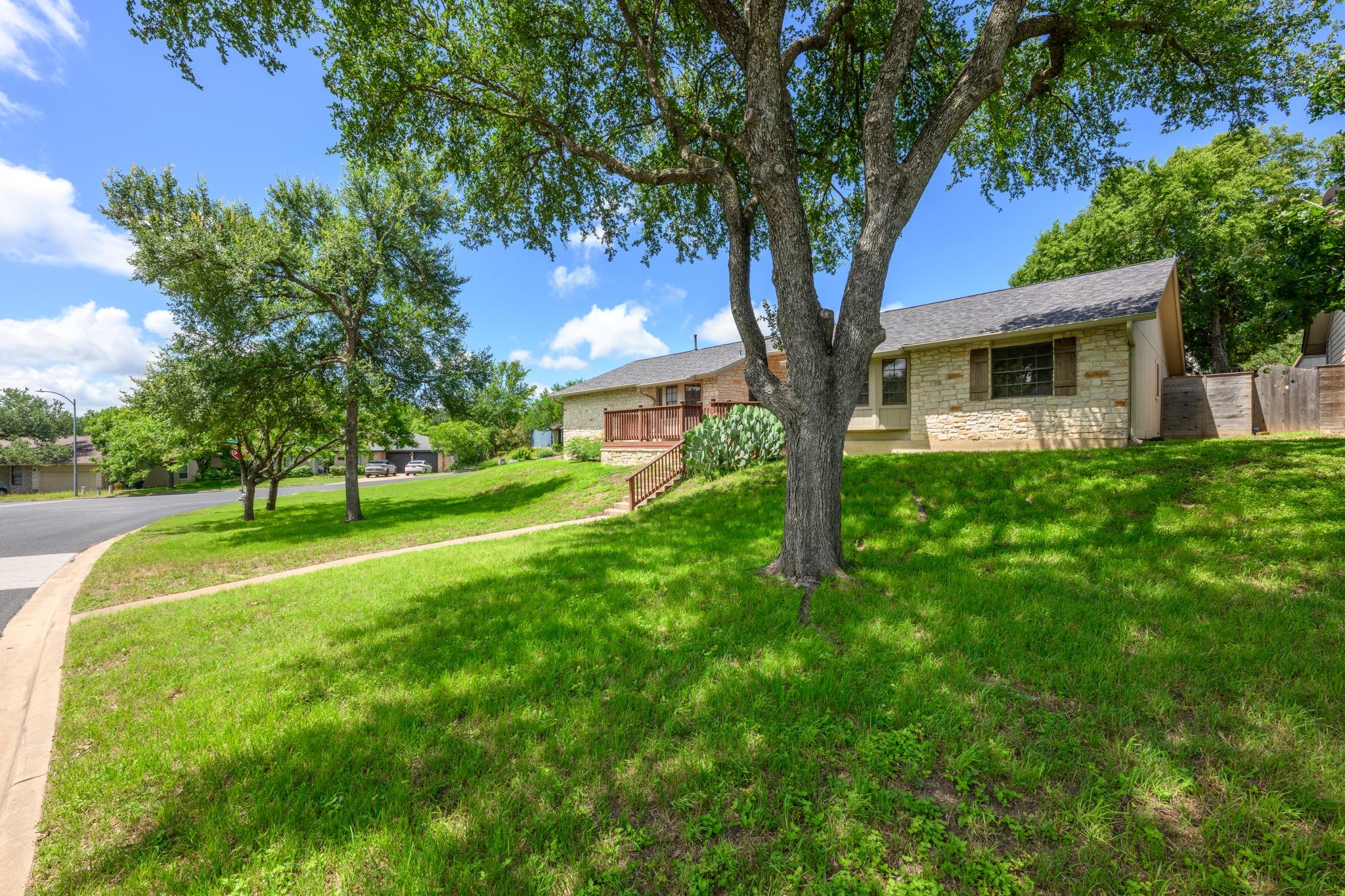 7210 Smokey Hill Rd Property Photo 3