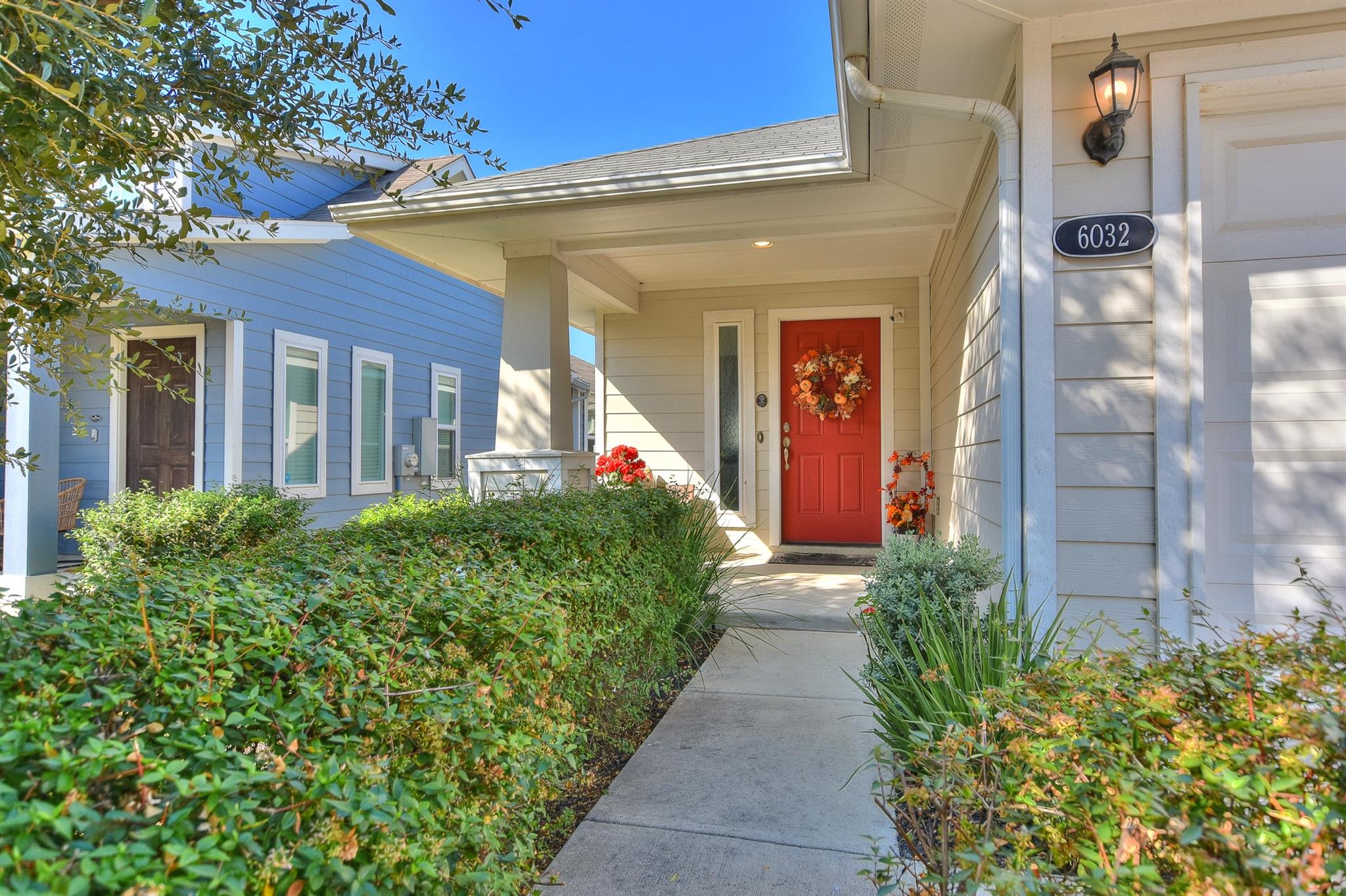 6032 Urbano Bnd Property Photo 1