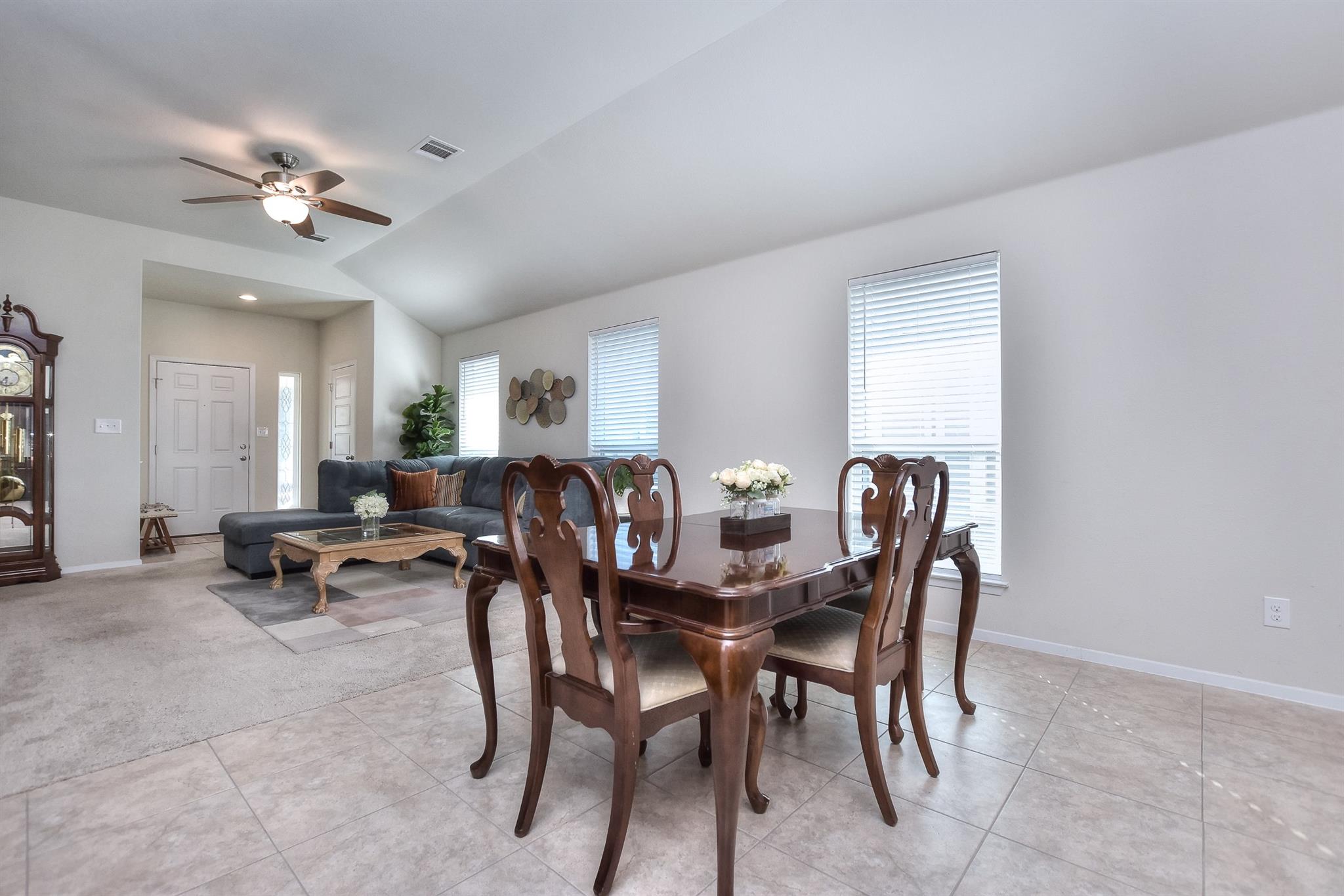 6032 Urbano Bnd Property Photo 11