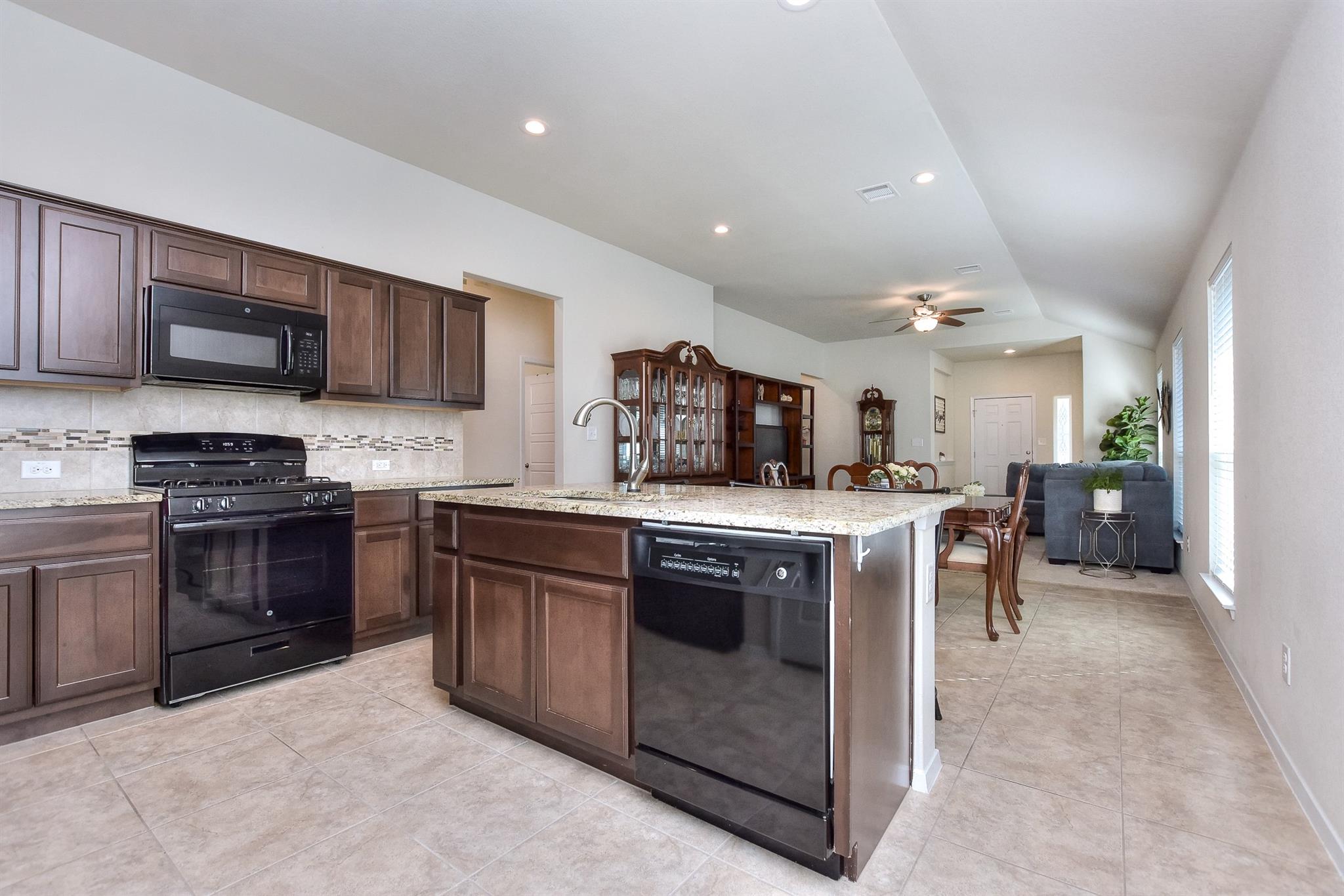 6032 Urbano Bnd Property Photo 13