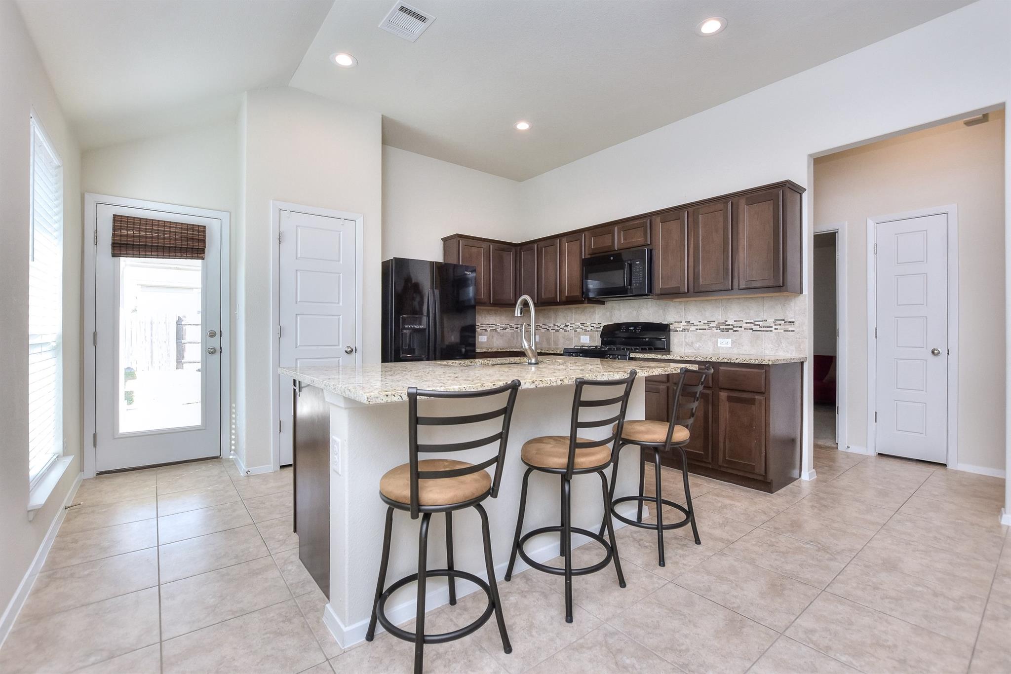 6032 Urbano Bnd Property Photo 15