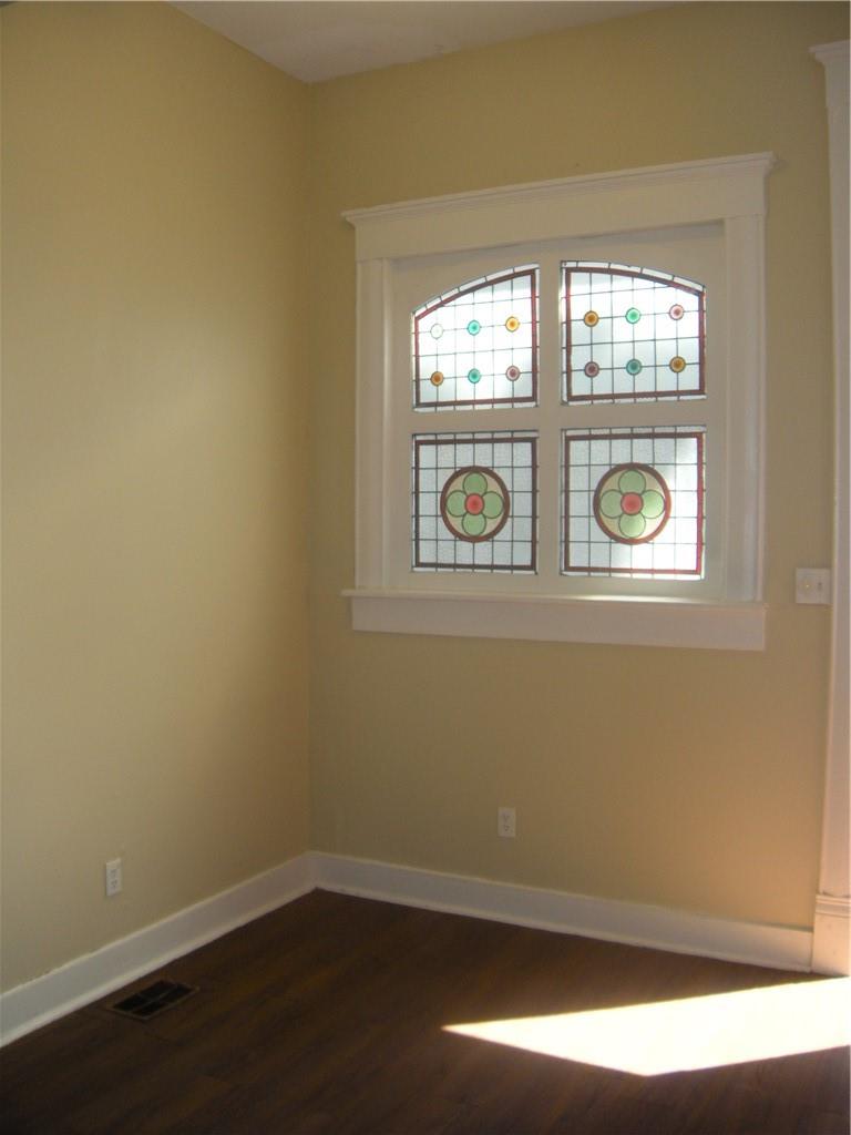 915 W 23rd St #c Property Photo 6