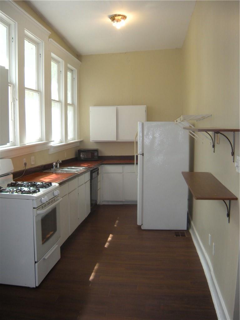 915 W 23rd St #c Property Photo 10