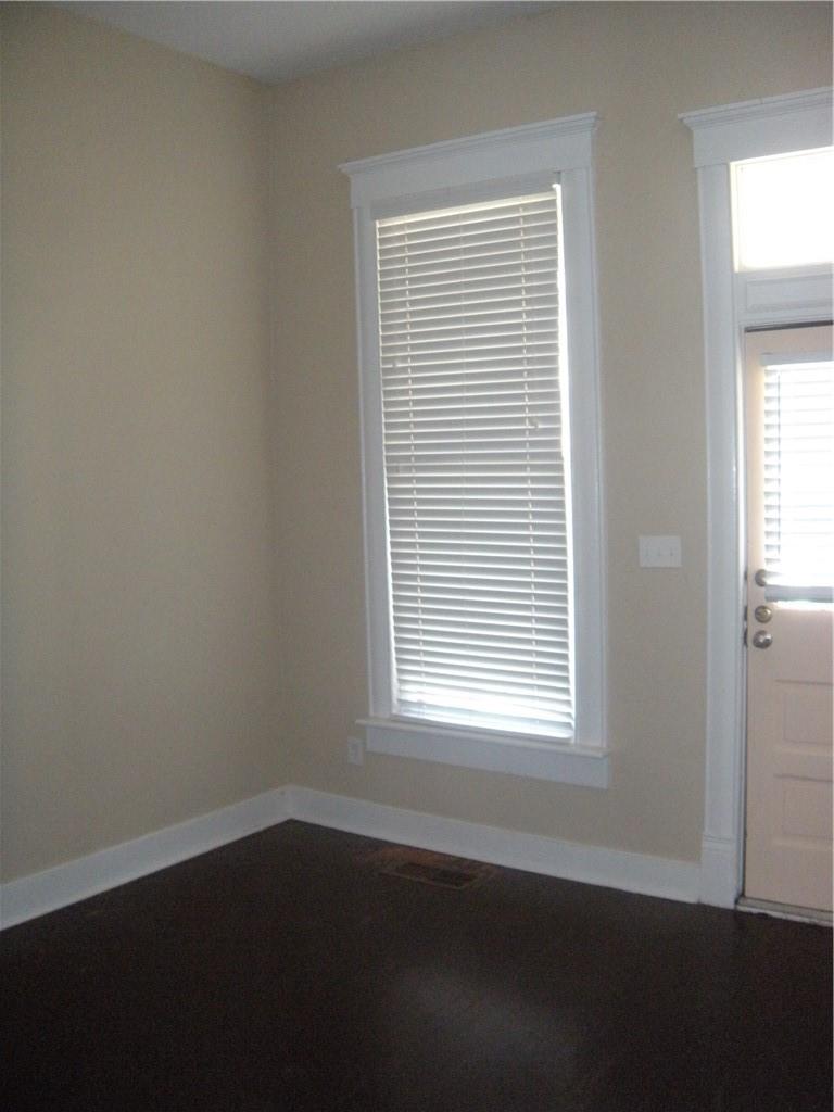 915 W 23rd St #c Property Photo 17