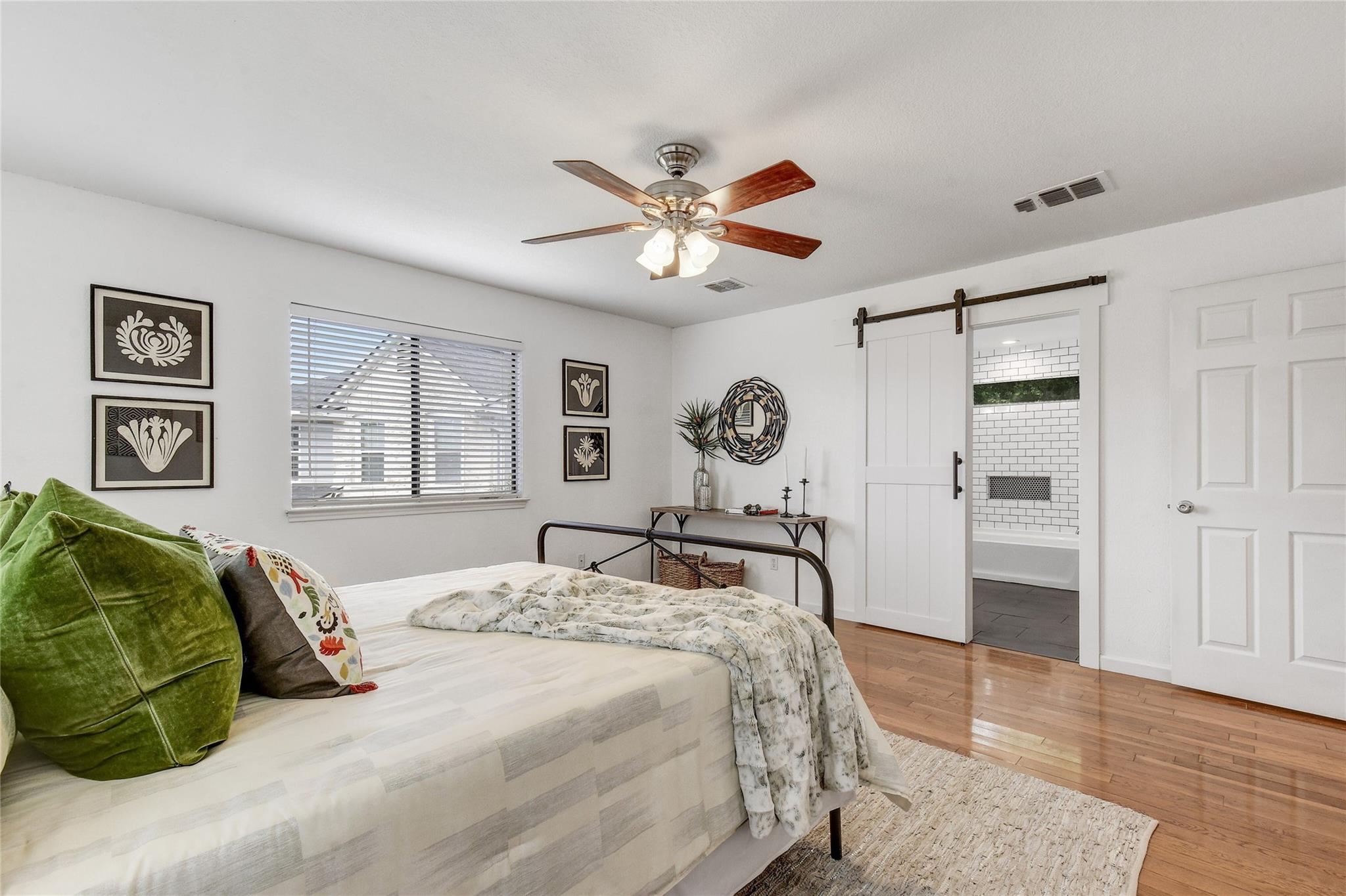 2408 W Messick Loop Property Photo 17