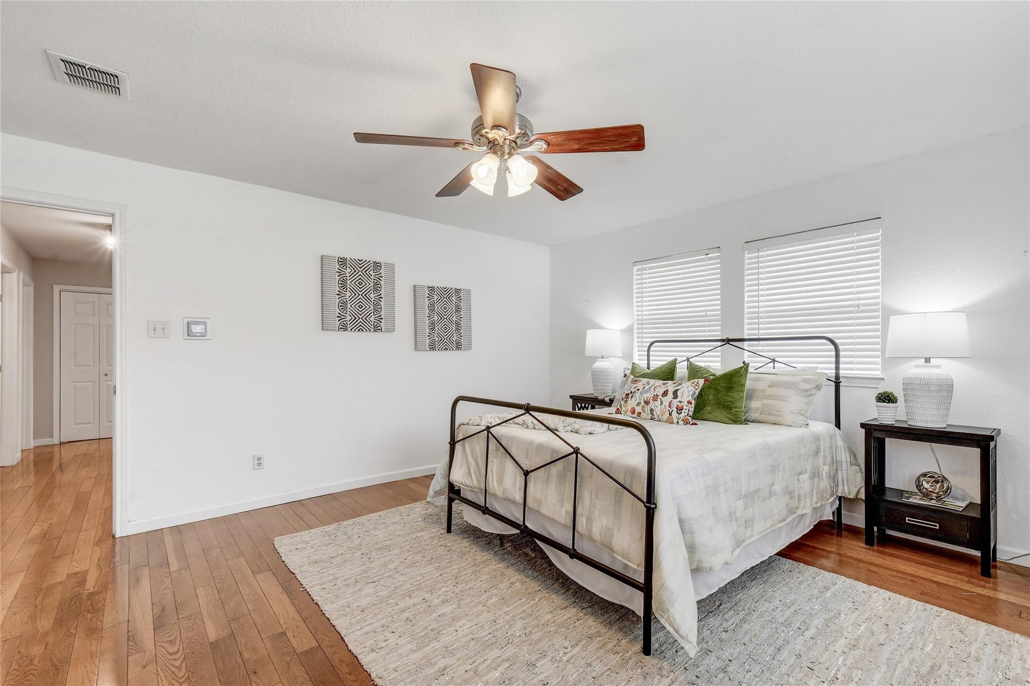 2408 W Messick Loop Property Photo 18